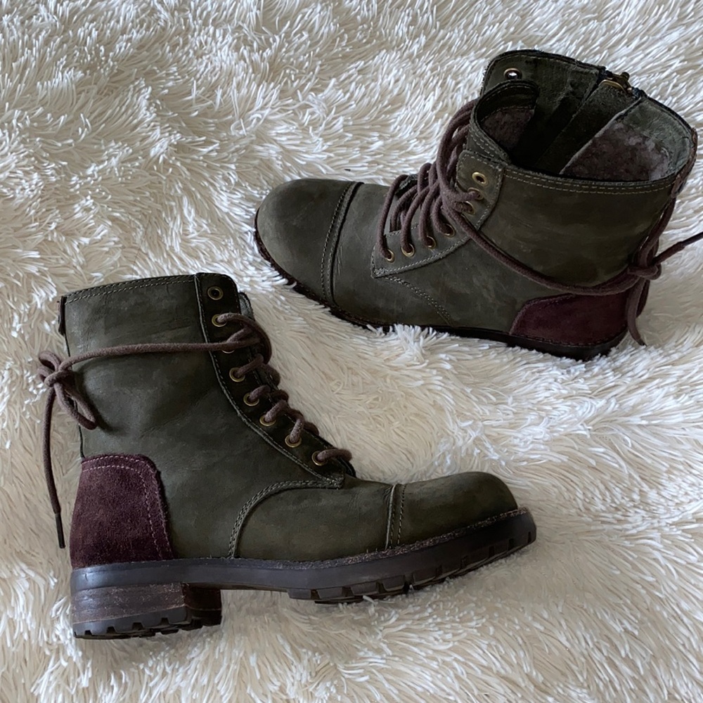 UGG’s Women Kilmer Ankle Bootie